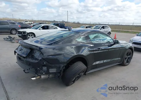 2021 Ford Mustang Ecoboost Fastback z USA, uszkodzony, nr VIN 1FA6P8TH2M5140071